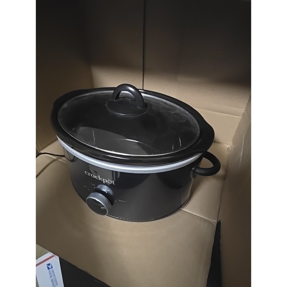 CROCKPOT Slow Cooker by Sunbeam 4-qt Model CPSCVM40-BP - Picture 3 of 5